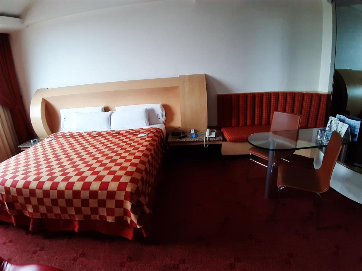 Auto Hotel Legaria Mexico by Eksteriør bilde