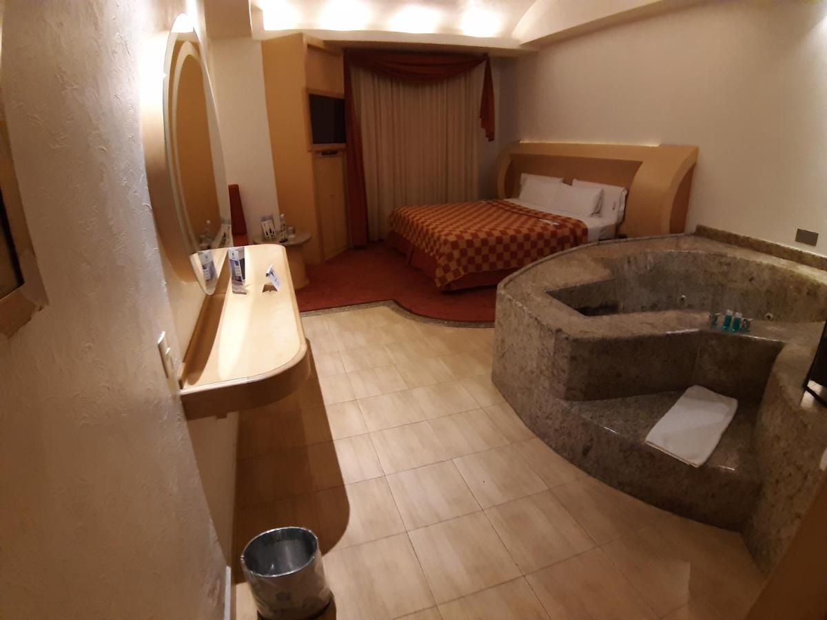 Auto Hotel Legaria Mexico by Eksteriør bilde